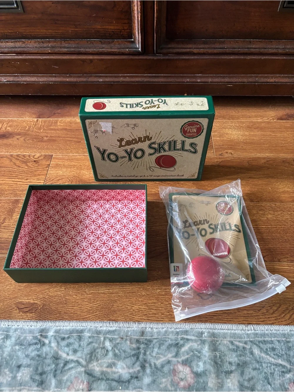 Vintage style Learn Yo-Yo Skills Kit